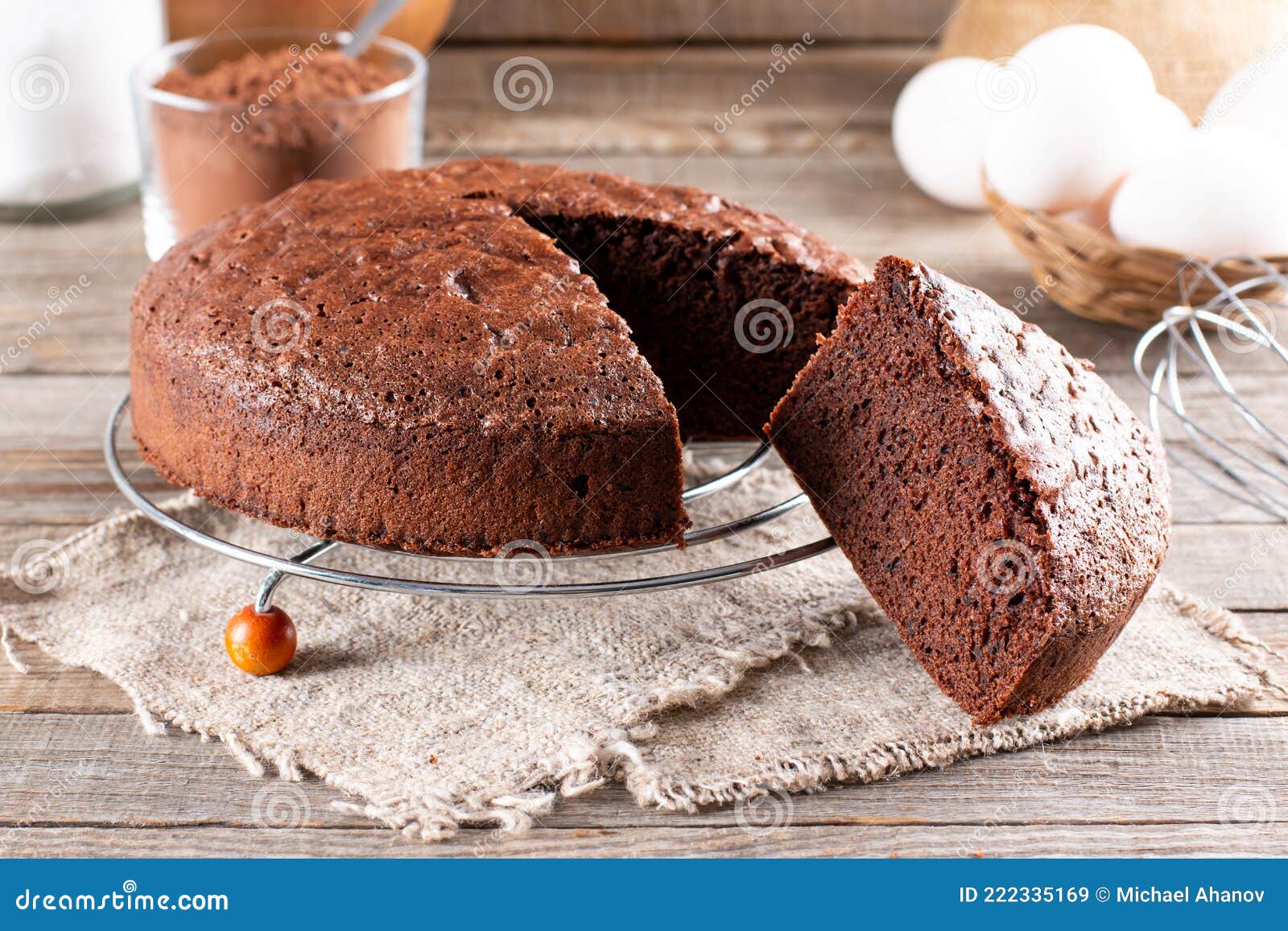 巧克力甜甜圈海绵蛋糕的做法_菜谱_豆果美食