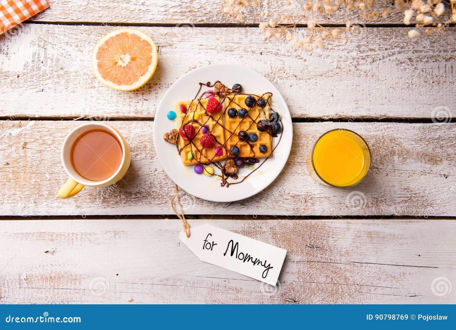营养早餐海报-母亲节营养早餐科普紫色简约风摄影图海报在线图片制作-图怪兽