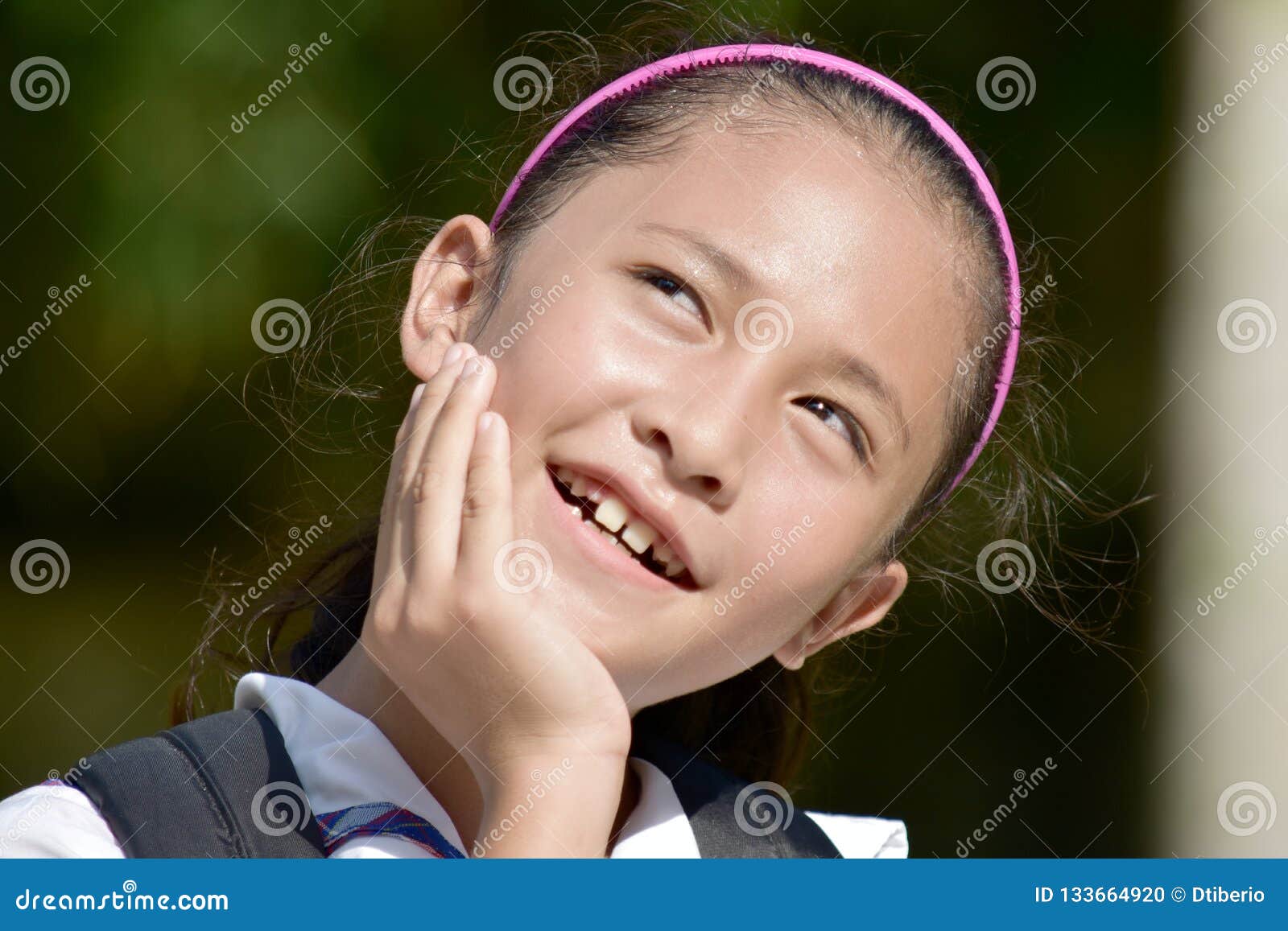 菲律宾女孩 库存照片. 图片 包括有 喜悦, 童年, 自豪感, 敬慕, 年轻, 菲律宾, 孩子, 高尚 - 158322770