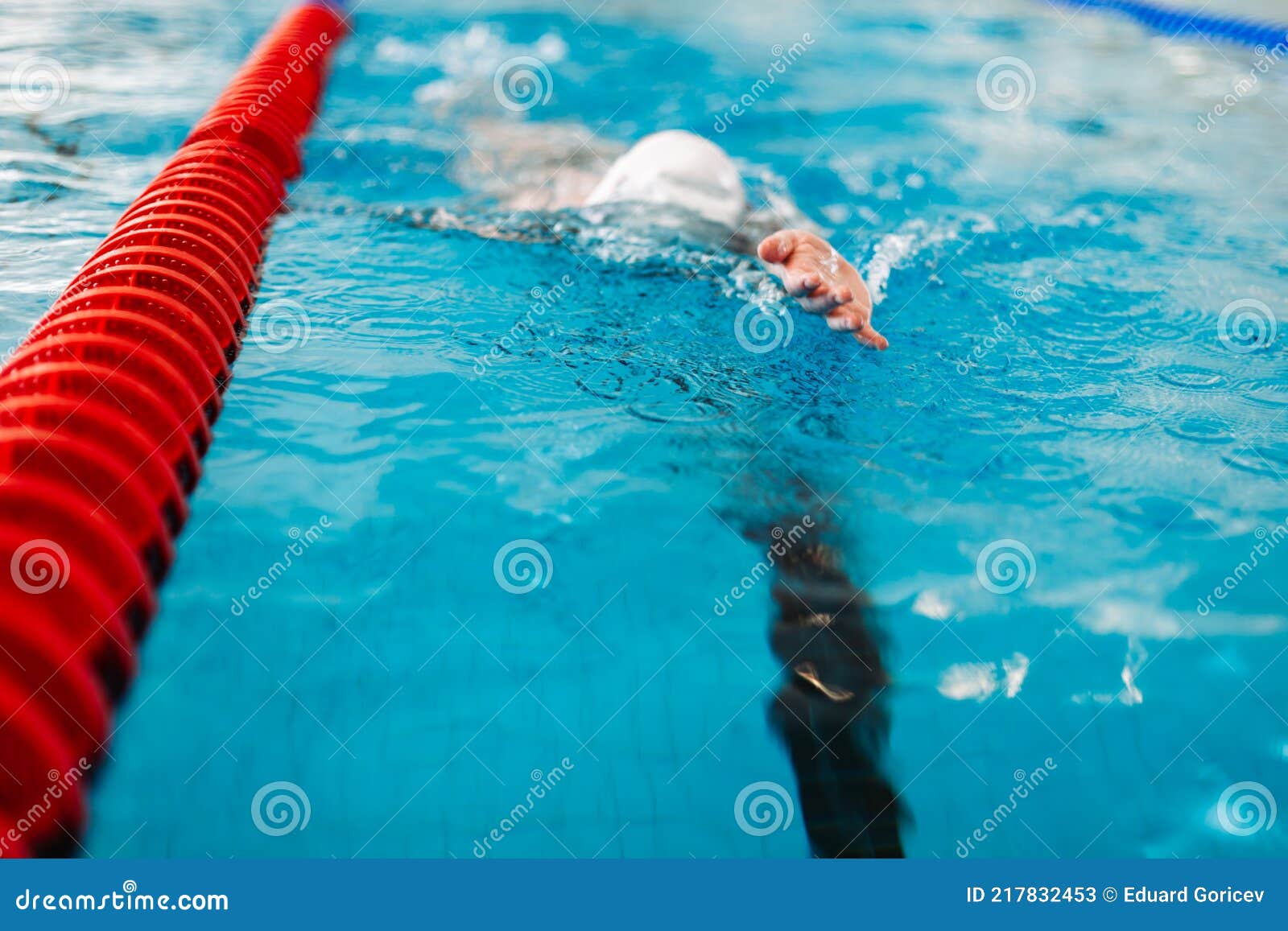 专业承接学校恒温游泳池建造施工 私人游泳池 游泳场专业游泳池-阿里巴巴