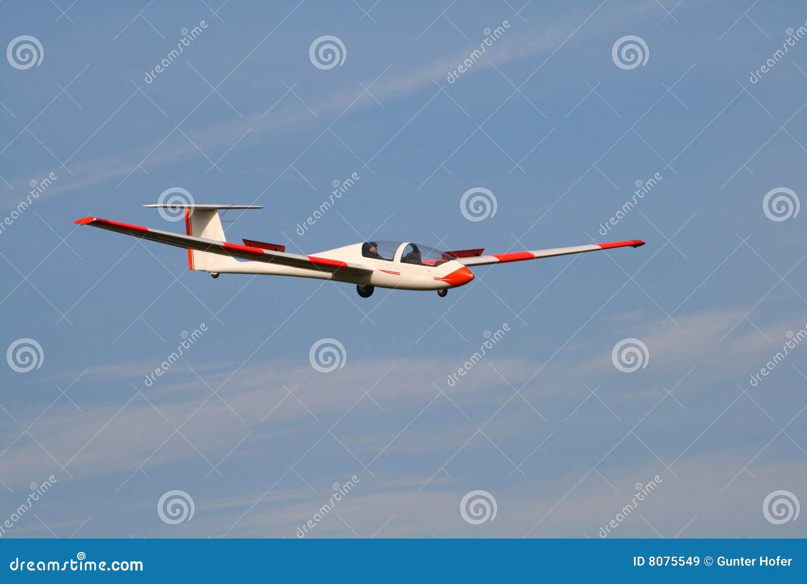 波兰J&AS Aero公司J6 Fregata观光滑翔机CGI渲染设计 - 普象网