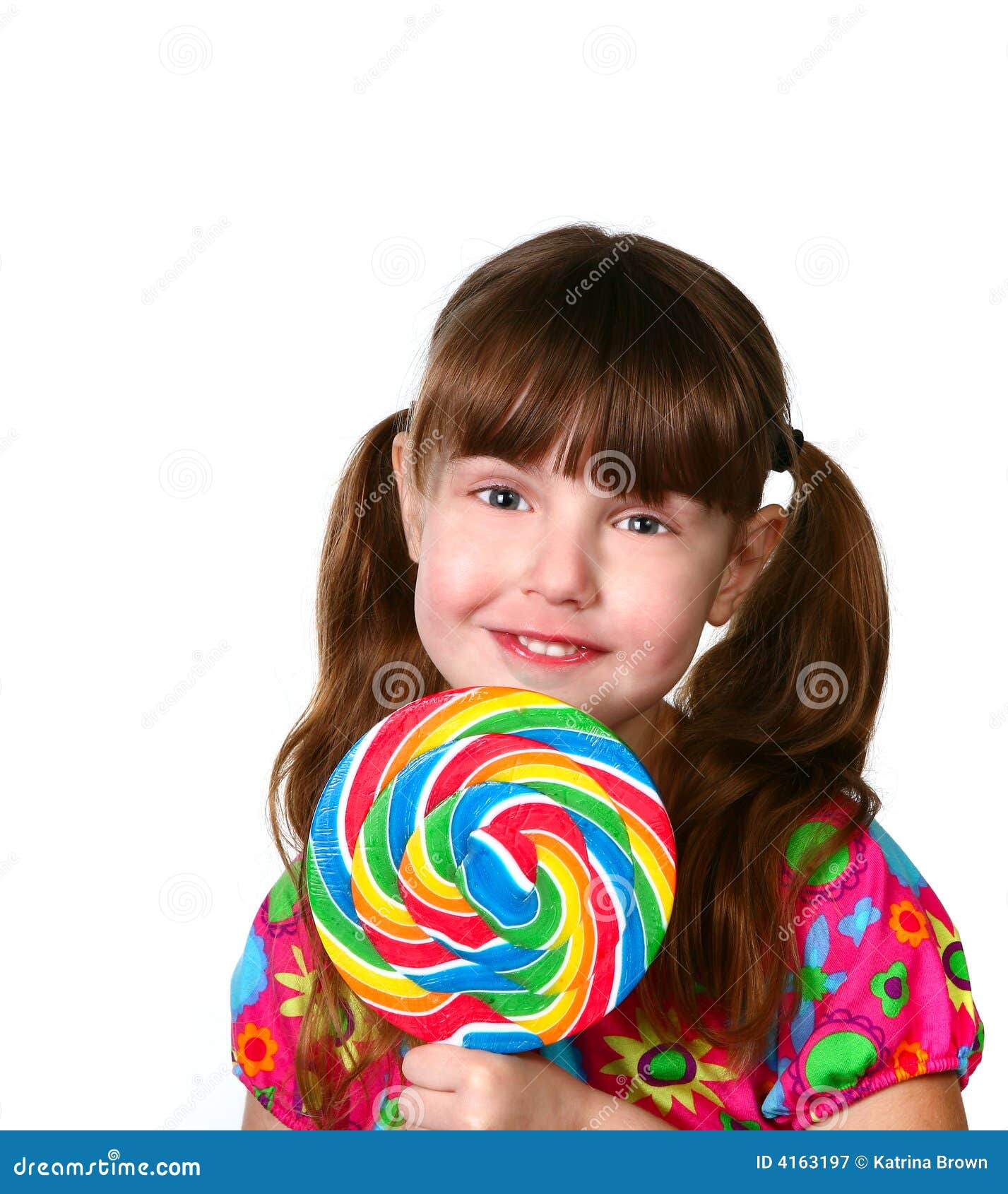 有棒棒糖的甜女婴 库存图片. 图片 包括有 童年, 纵向, 颜色, 生日, 愉快, 白种人, 一个, 五颜六色 - 33685329