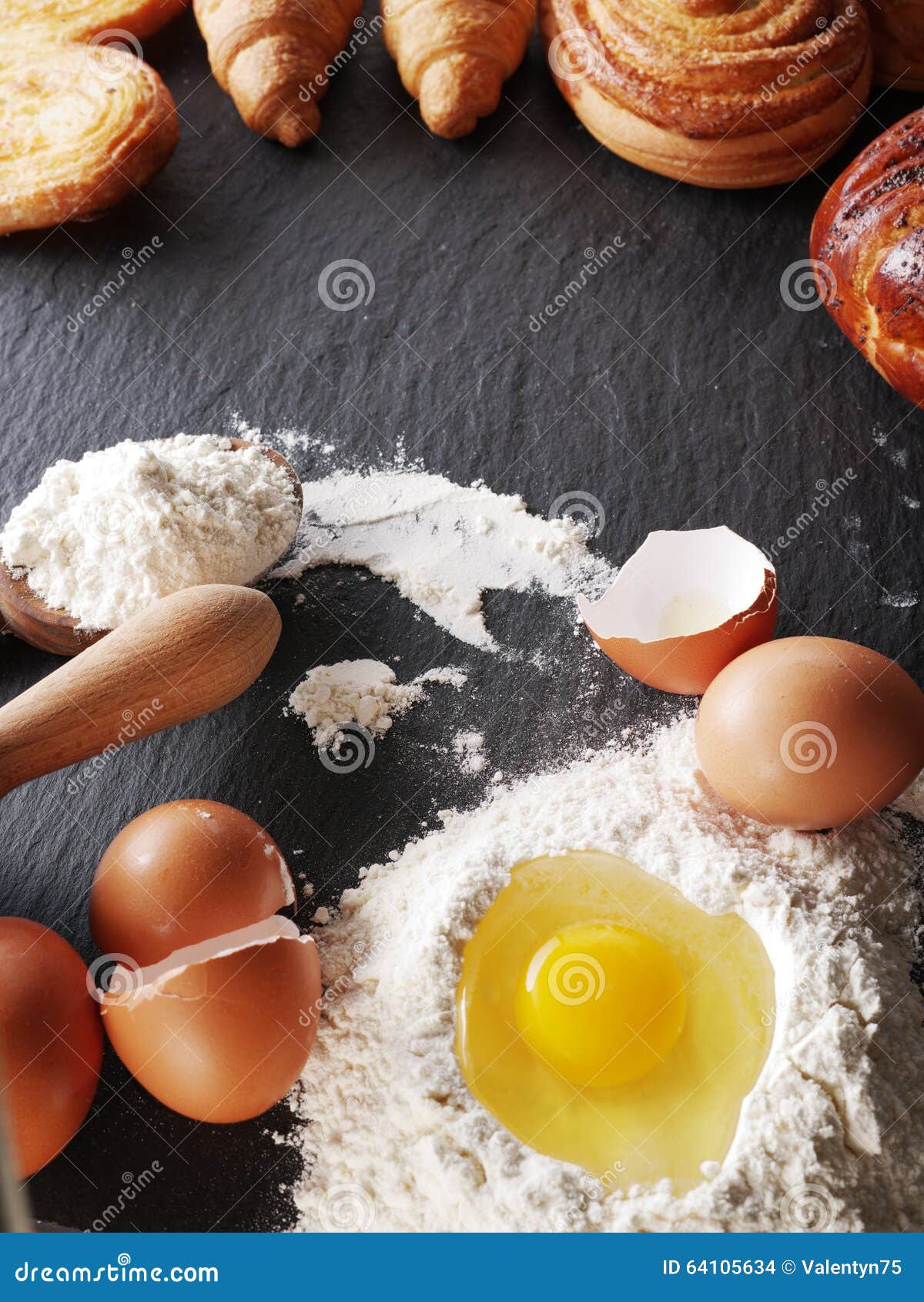 鸡蛋面粉和打蛋器高清摄影图片摄影图__生活素材_生活百科_摄影图库_昵图网nipic.com