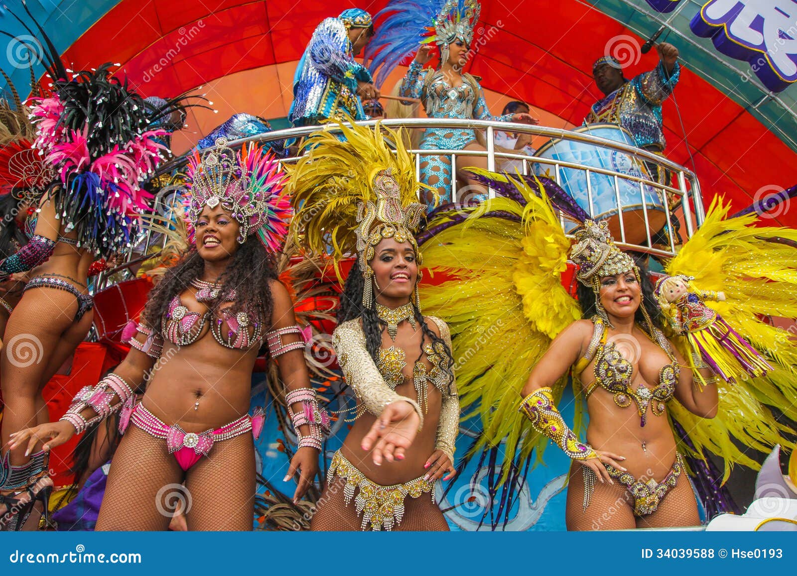 老照片 1954年巴西狂欢节 桑巴舞的世界 - 哔哩哔哩