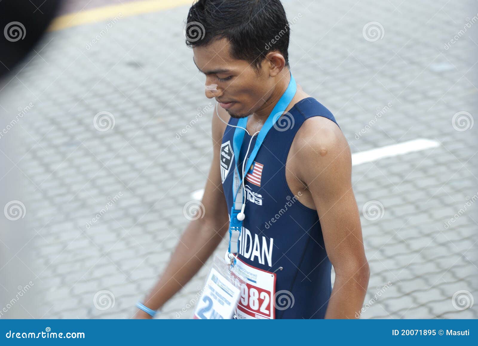 第2个kl马拉松赢利地区. 10k 26别名2011年类别挑战特许了活动暂挂了国际吉隆坡6月kl主要马来西亚马拉松mohd开放赞助商标准syahidan逐年赢取