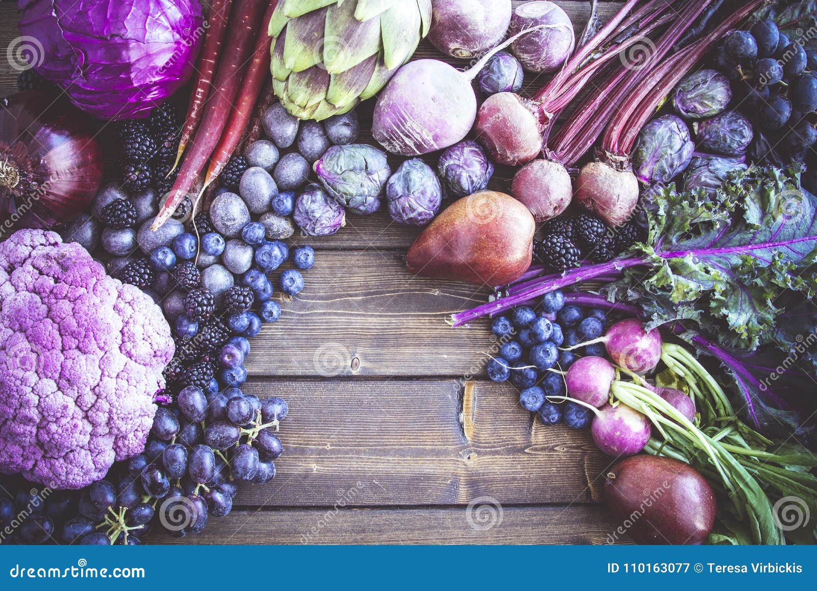 蓝紫色水果图片大全-蓝紫色水果高清图片下载-觅知网