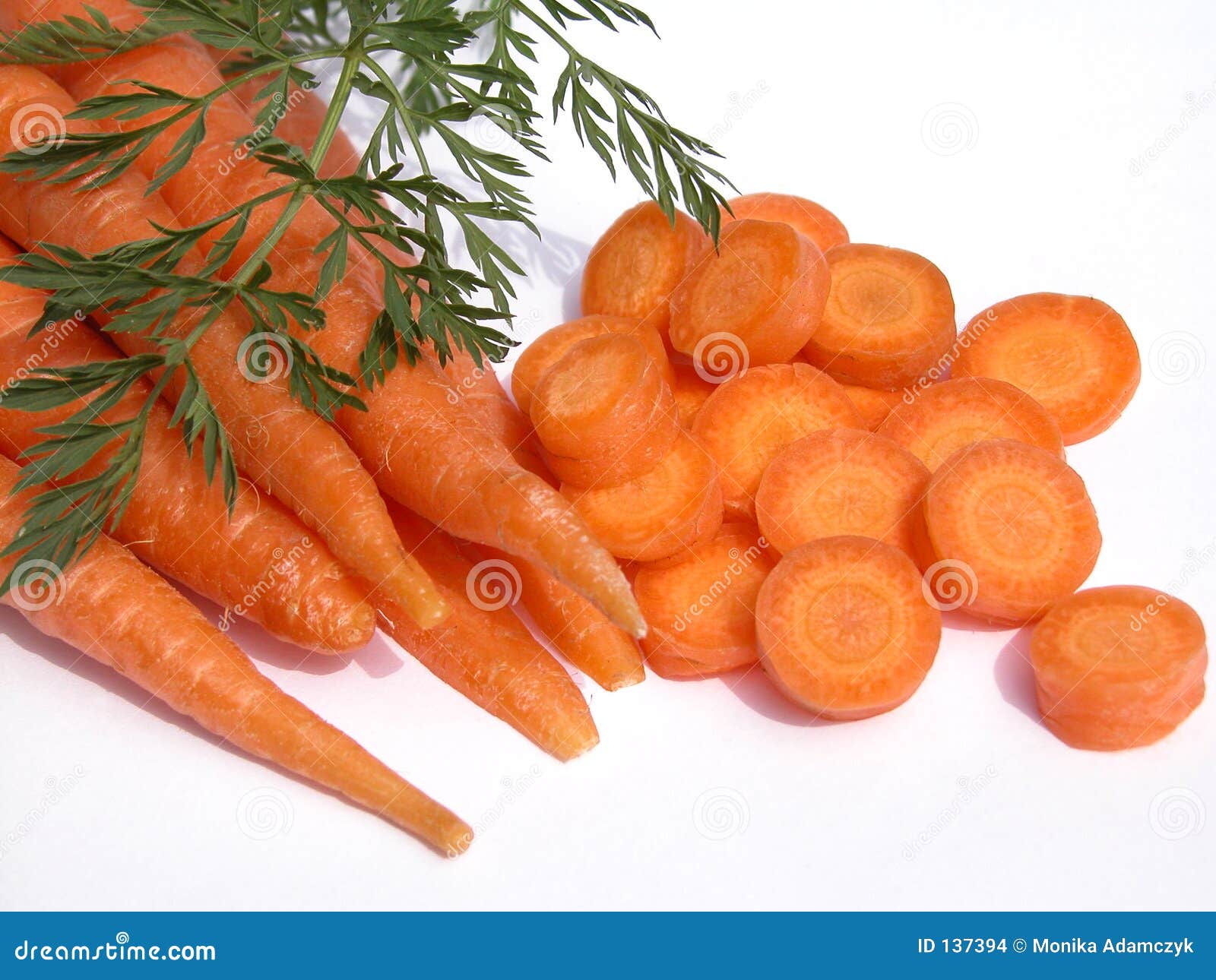 营养胡萝卜蔬菜摄影图配图 高清摄影大图-千库网