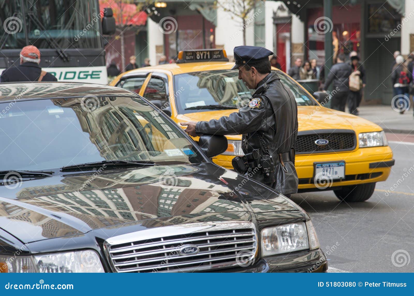 警察纽约 编辑类库存图片. 图片 包括有 旅行, 正方形, 安全性, 约克, 警察, 城市, 时期, 地区 - 34877154