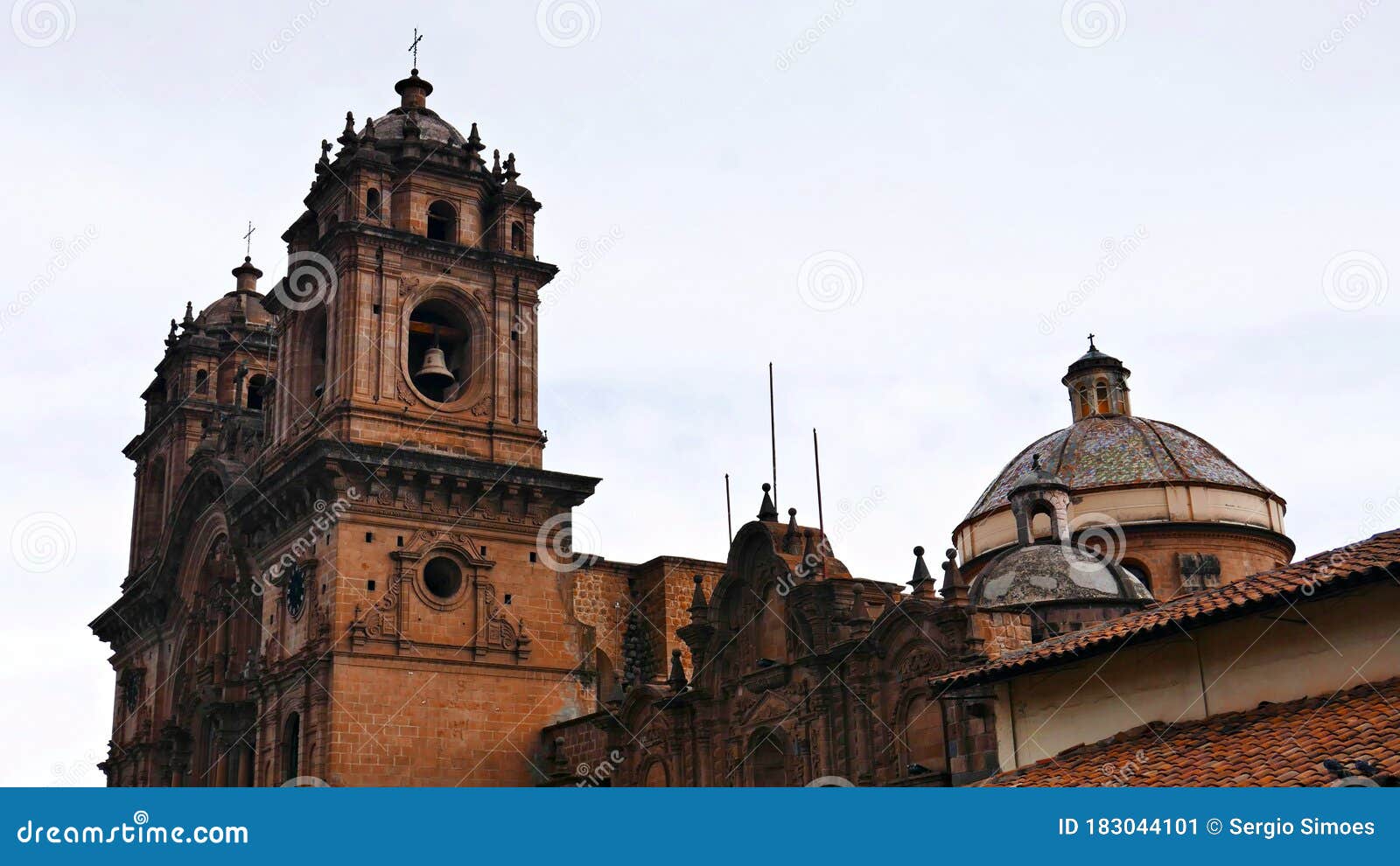 秘鲁Cuzco Plaza De Armas的Iglesia De La Compania De Jesus教堂 — 南美 编辑类照片 ...