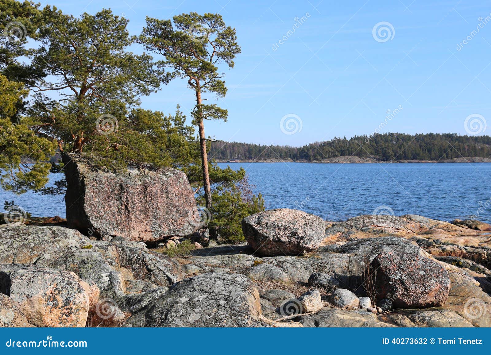 芬兰： 由波罗的海的夏夜 库存图片. 图片 包括有 海岛, 沉寂, 斯堪的那维亚, 海岸, 小珠靠岸的, 蓝色 - 25677909