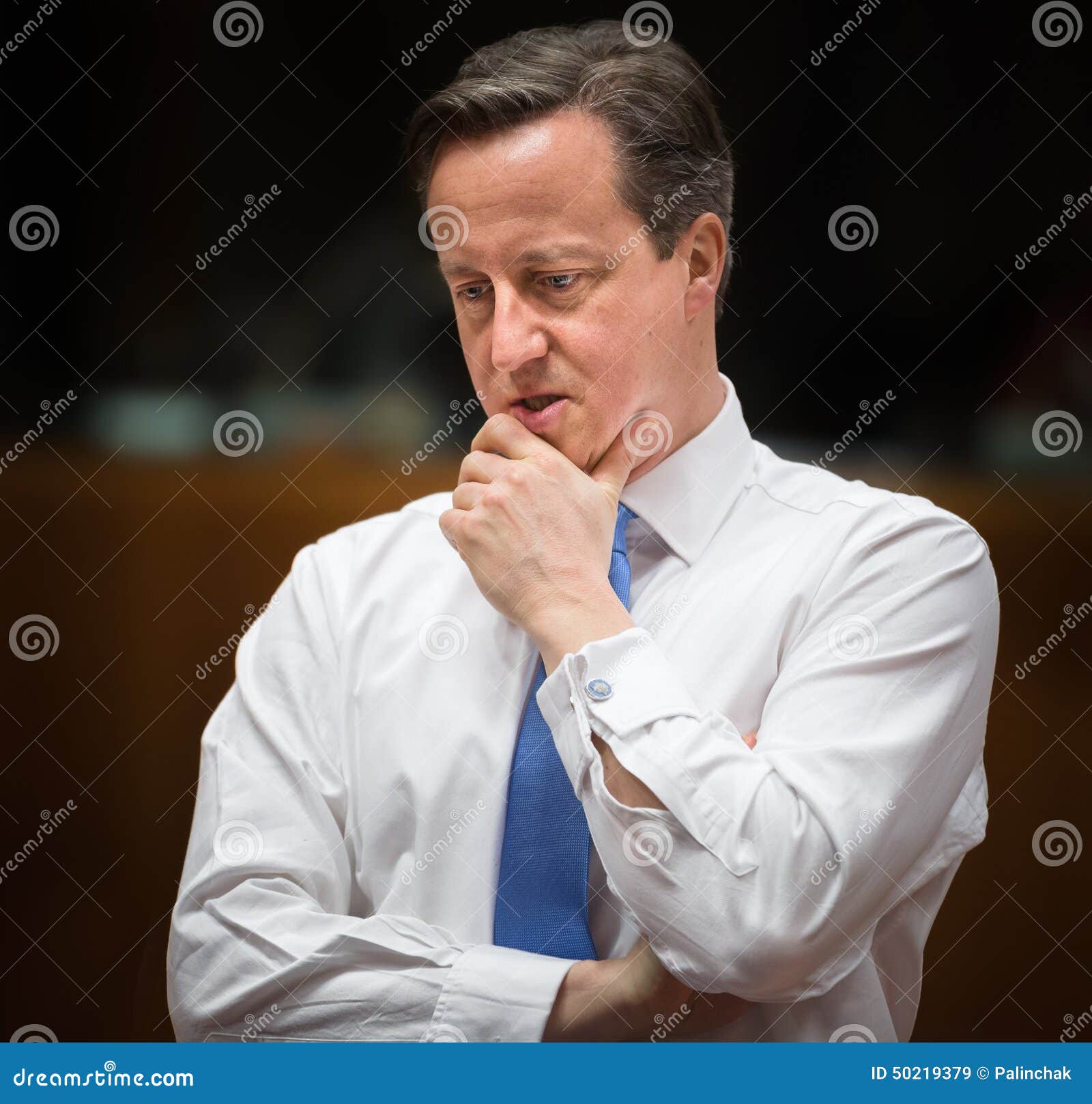如何看待「英国前首相卡梅伦被任命为外交大臣」？ - 知乎