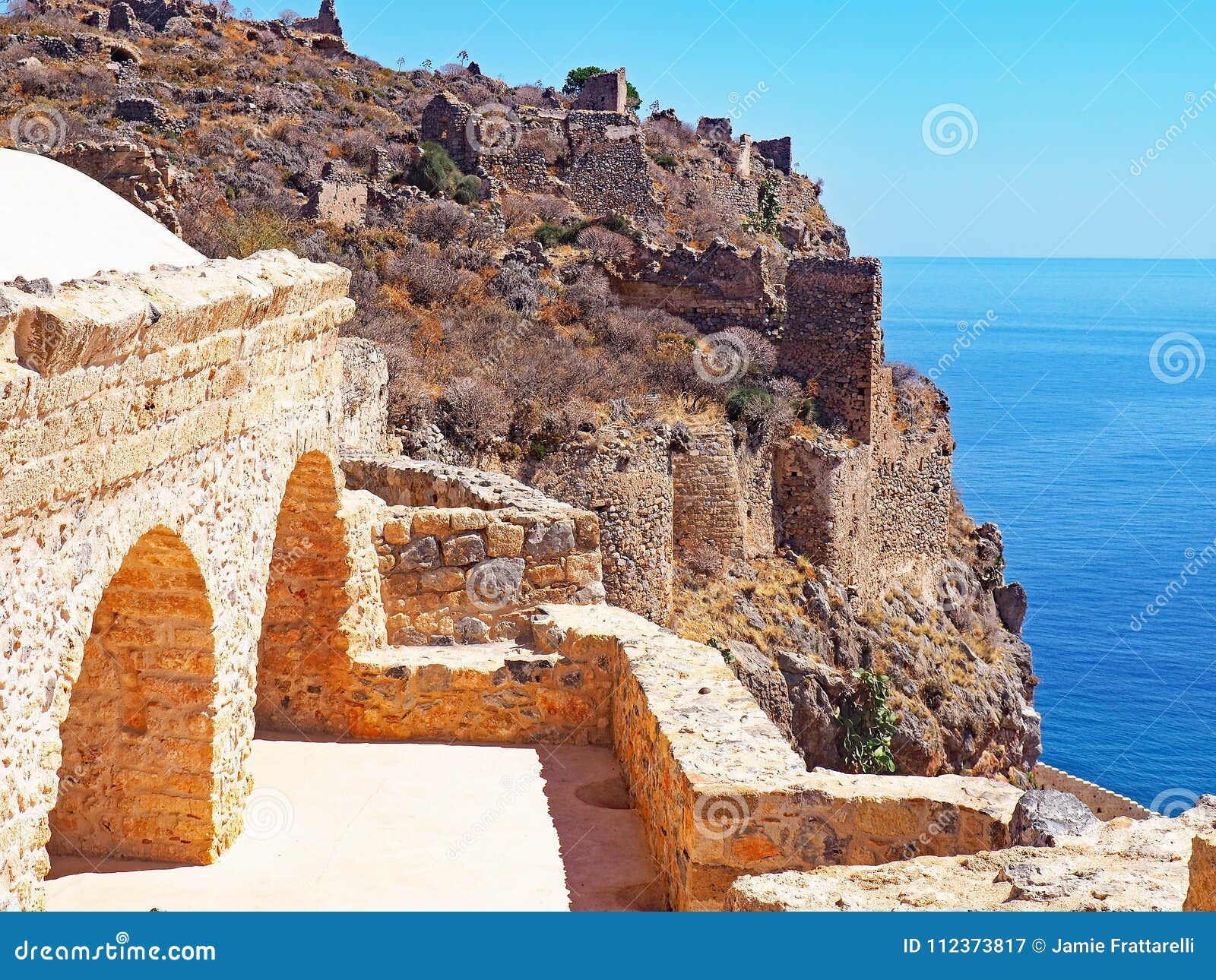 🛩️欧洲绝美小镇——希腊莫奈姆瓦夏（Monemvasia）