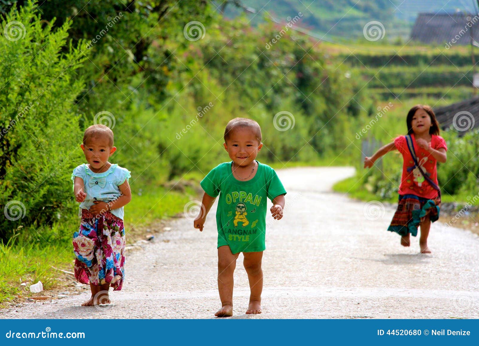 图片素材 : 人, 山, 玩, 儿童, 家庭, 孩子们, 幼儿园, 越南, 农村, 莱州 4000x3000 - - 590772 - 素材中国, 高清壁纸 - PxHere摄影图库