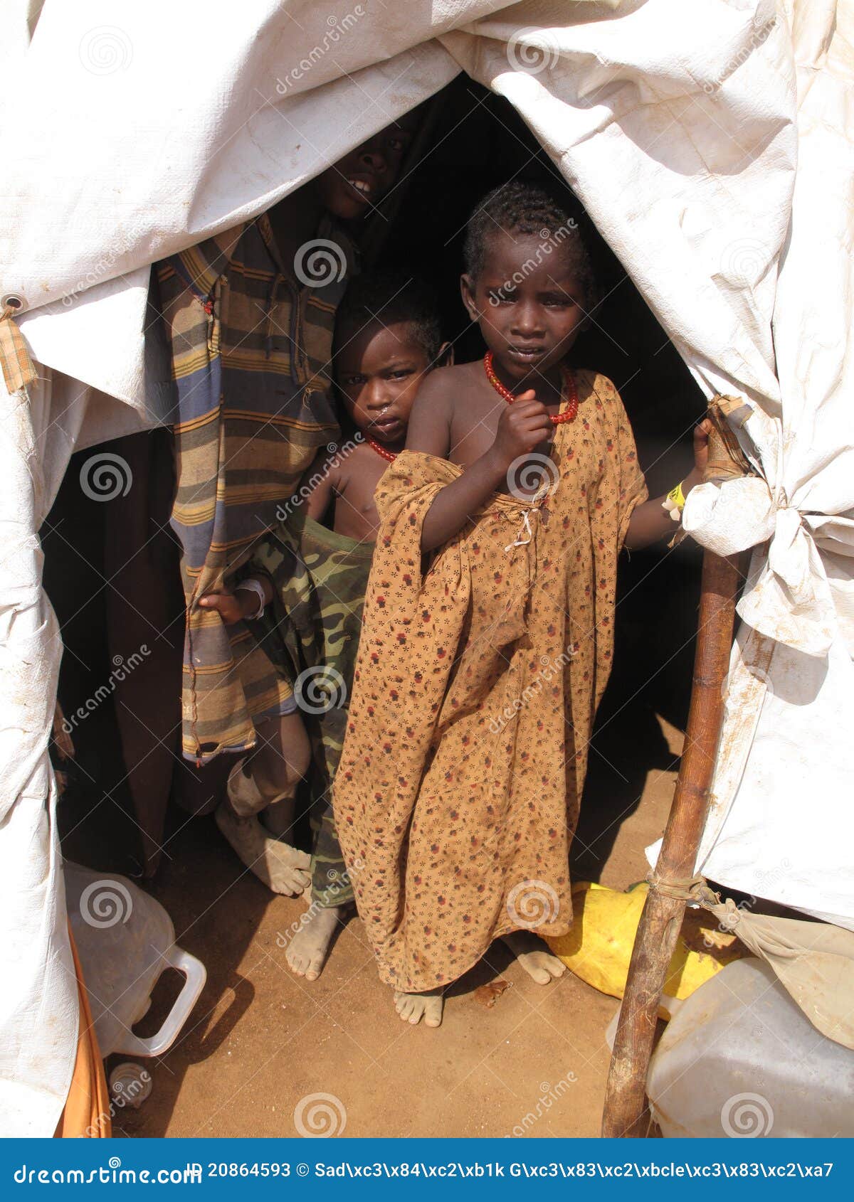 联合国：非洲之角将现大饥荒，1000多万儿童面临极端饥饿|索马里|非洲之角|联合国_新浪新闻