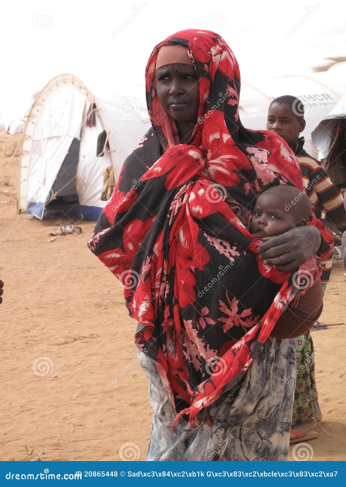 索马里10年来最严重干旱 35万儿童面临死亡威胁 - 国际 - 即时国际