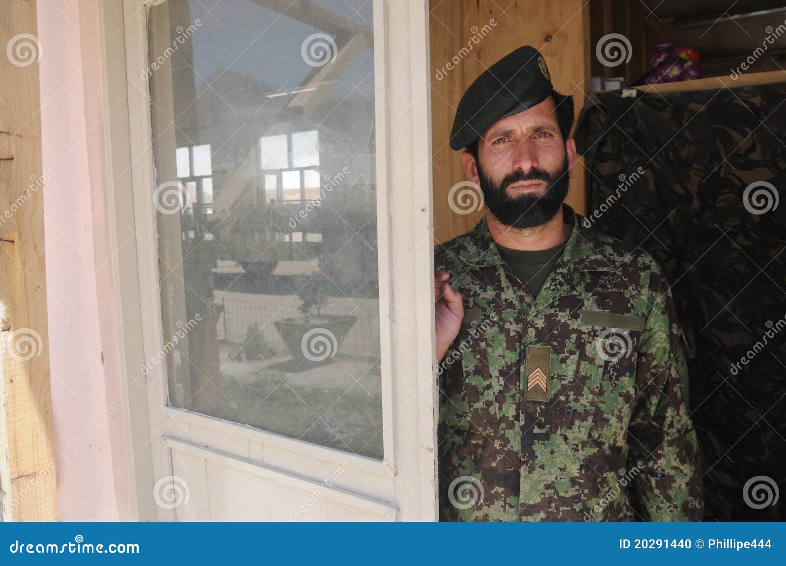 阿富汗战士 编辑类库存照片. 图片 包括有 扶手, 名言, 下午, 塔里班, 叛乱, 战争, 军事 - 23550963