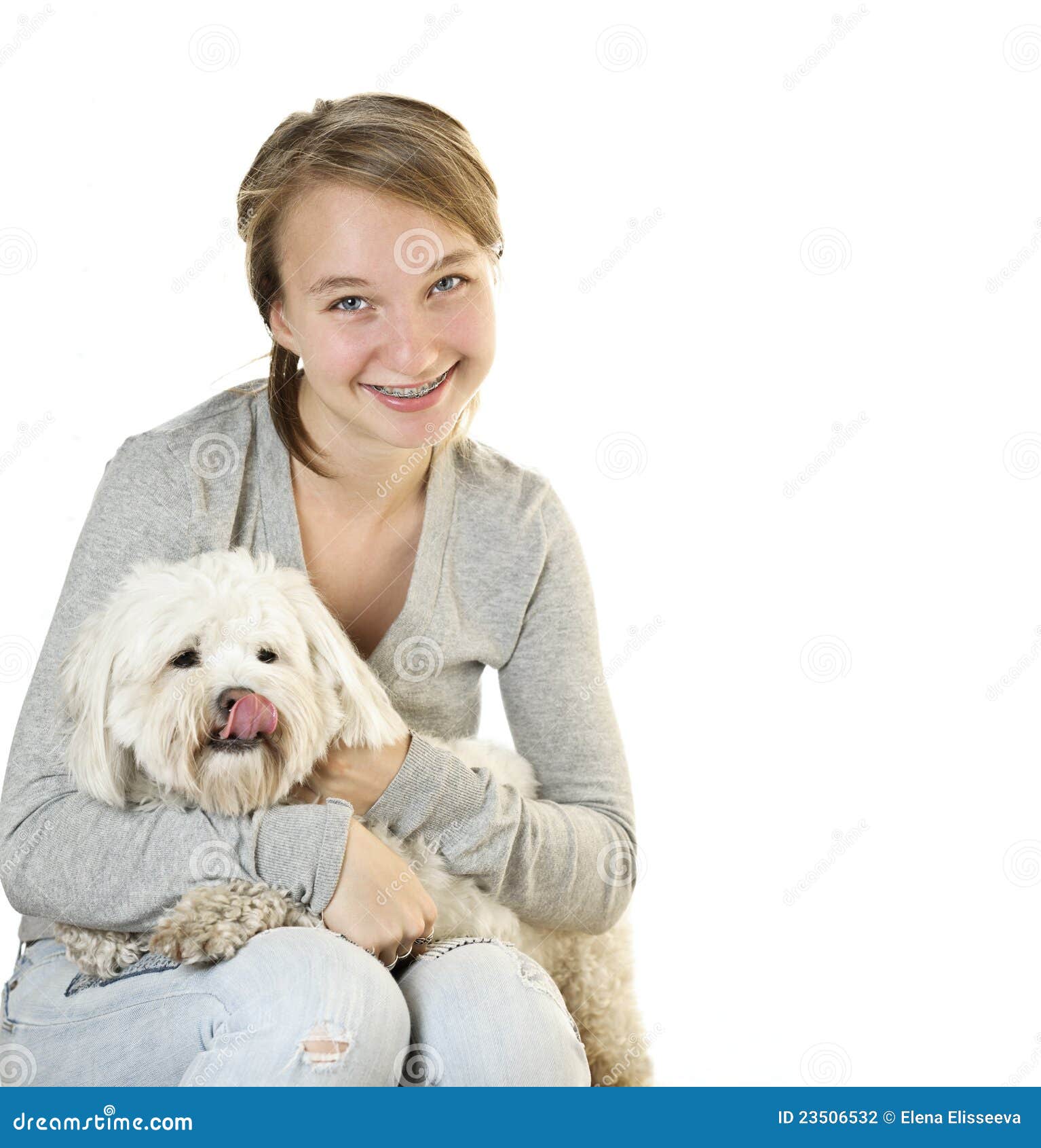 带着狗的可爱小孩的肖像画 库存图片. 图片 包括有 少许, 交配动物者, 生活方式, 查出, 藏品, 乐趣 - 240348527