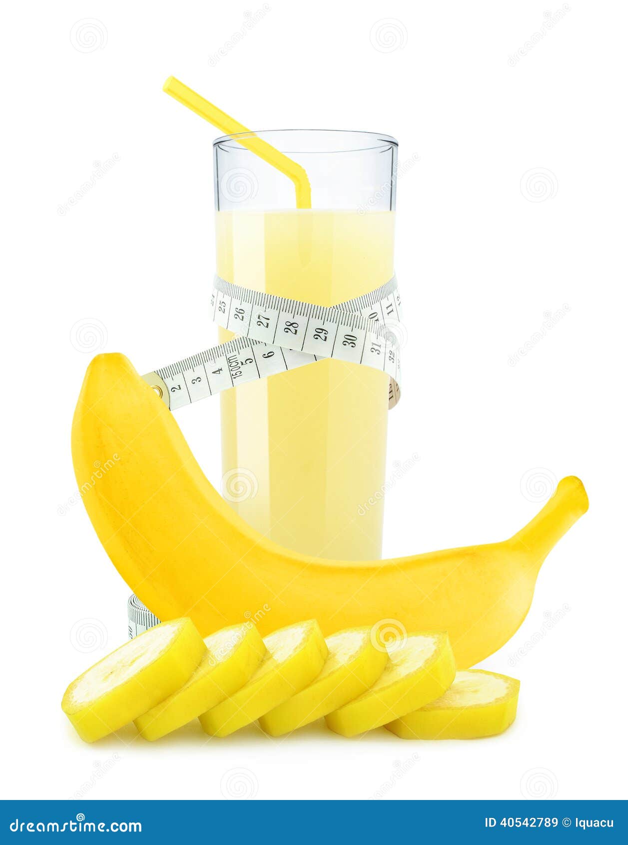 香蕉用牛奶新鲜的汁 库存照片. 图片 包括有 果子, 饮食, 成份, 健康, 自创, 节食, 自然, 牛奶 - 70971994