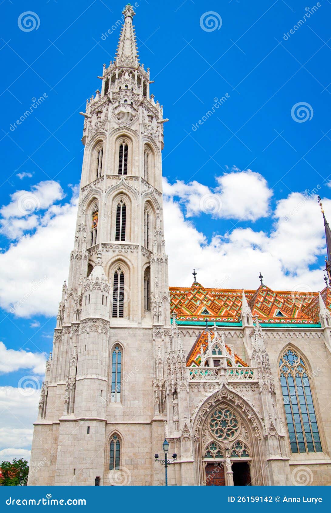 马赛厄斯大教堂在布达佩斯. 马赛厄斯教会在布达佩斯，匈牙利的Buda部分城堡区