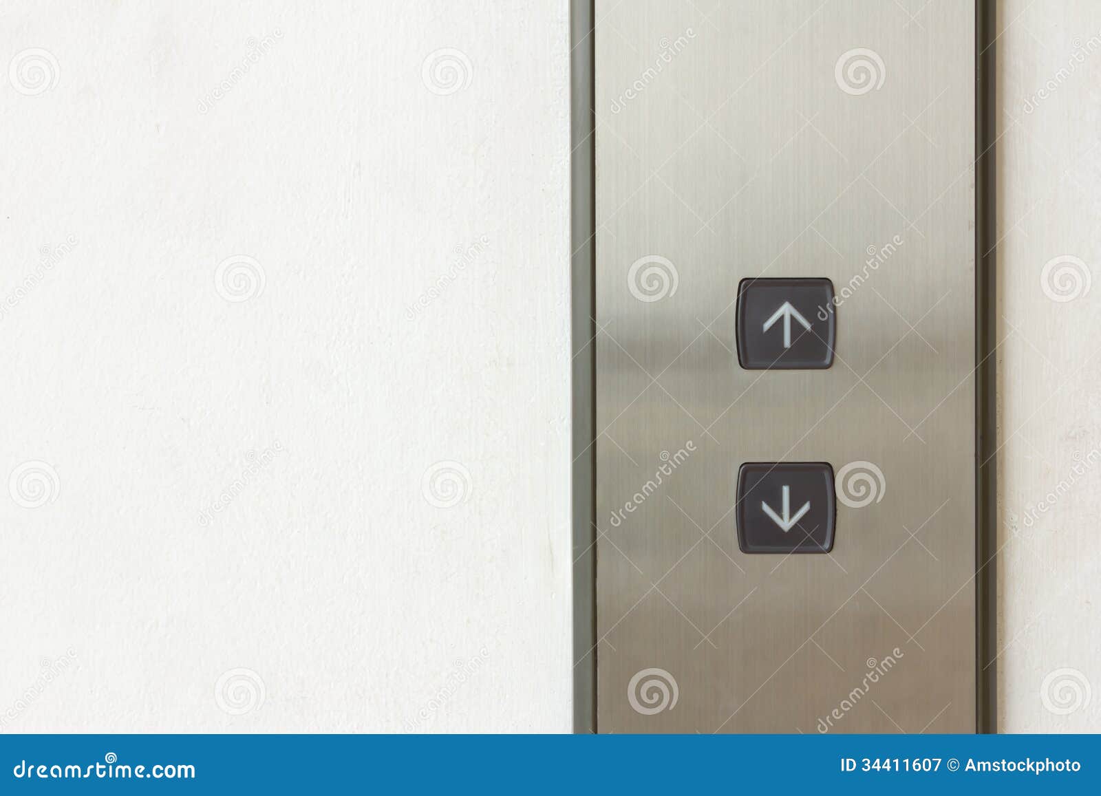 在方向上下的电梯按钮